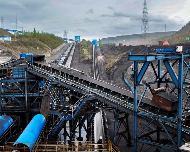 Conveyor belt scale area pertambangan emas dan bijih besi